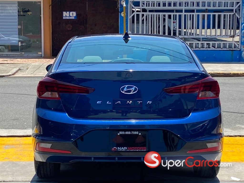 2020 Hyundai Elantra SEL — foto 4 / 10