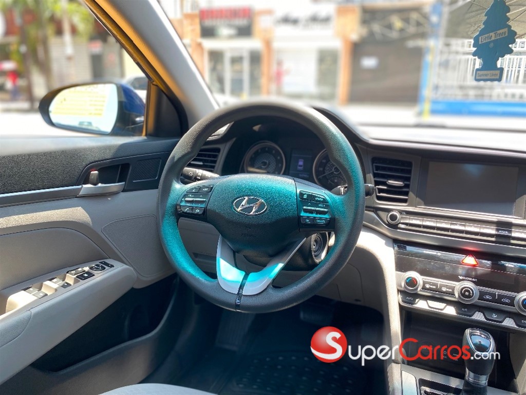 2020 Hyundai Elantra SEL — foto 10 / 10