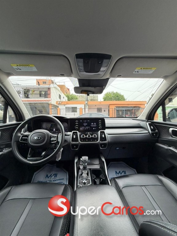 2021 Kia Sorento LX — foto 3 / 12