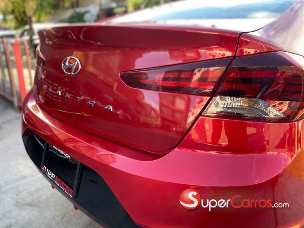 2020 Hyundai Elantra SEL — foto 4 / 12