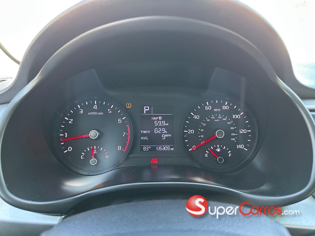 2023 Kia Rio — foto 7 / 10