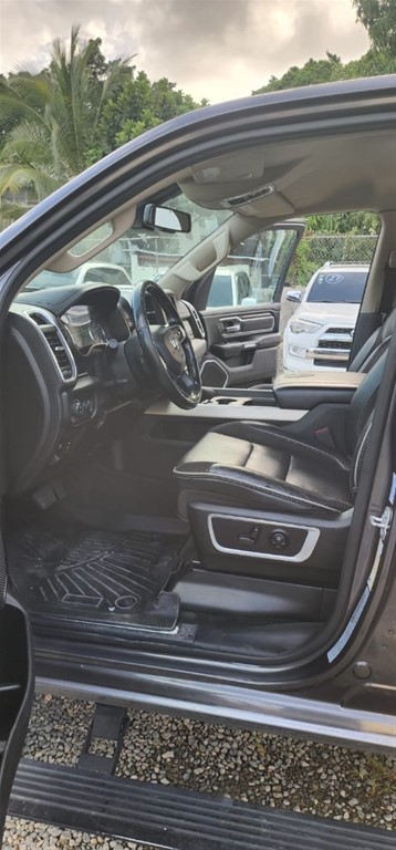 2020 Dodge Ram 1500 Laramie — foto 12 / 12
