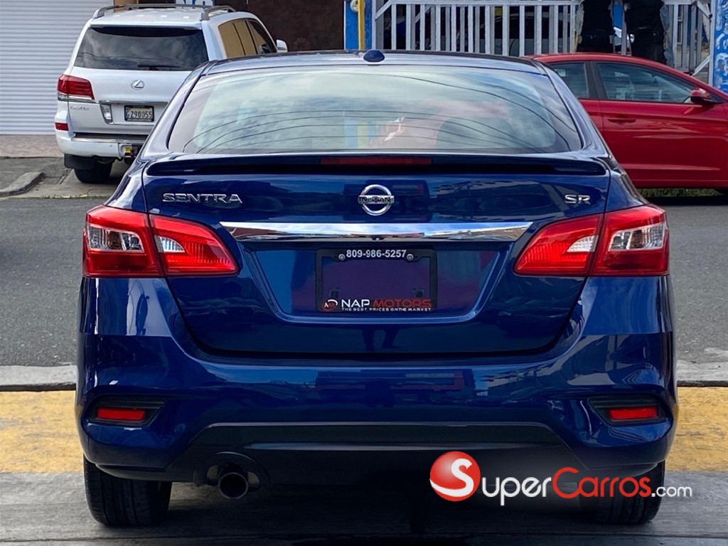 2019 Nissan Sentra SR — foto 7 / 12