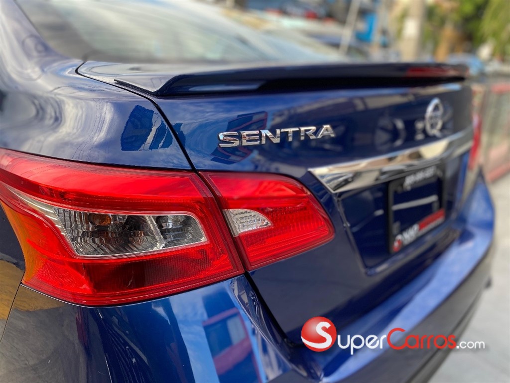 2019 Nissan Sentra SR — foto 12 / 12
