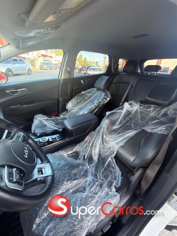2023 Kia Sportage EX — foto 8 / 9