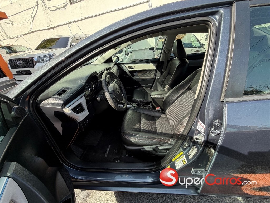 2015 Toyota Corolla LE — foto 5 / 8