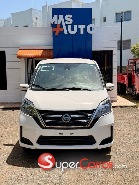 2020 Nissan Serena — foto 2 / 12