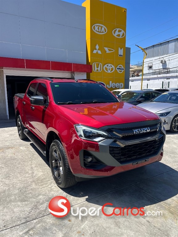 2025 Isuzu DMAX LSE — foto 3 / 12