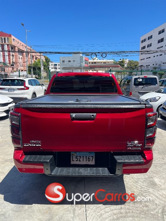 2025 Isuzu DMAX LSE — foto 7 / 12
