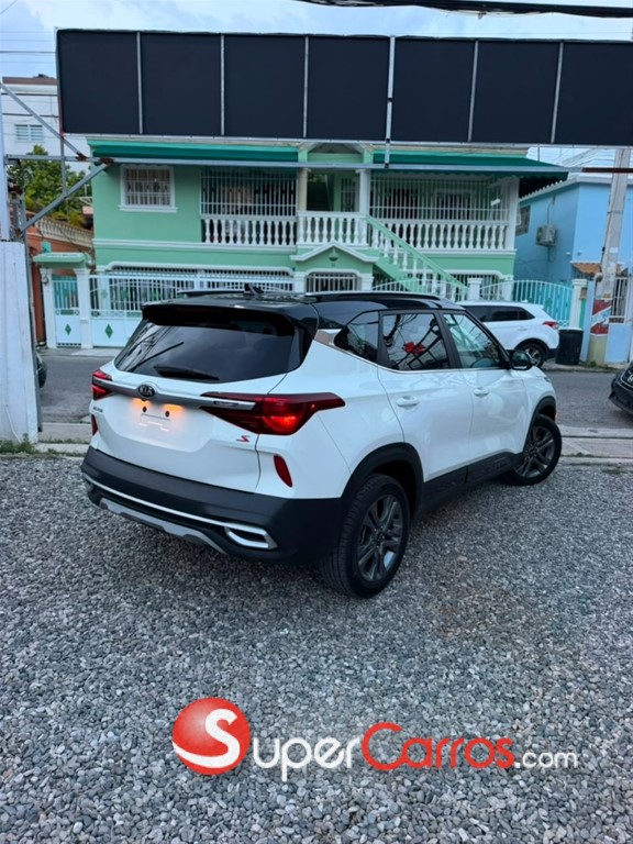 2021 Kia Seltos S — foto 4 / 8