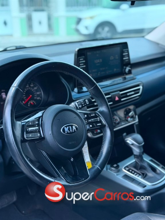 2021 Kia Seltos S — foto 8 / 8