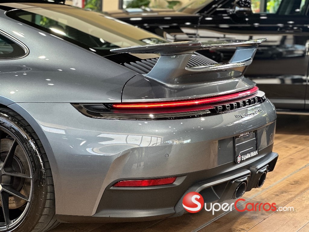 2026 Porsche 911 Carrera GTS — foto 3 / 12