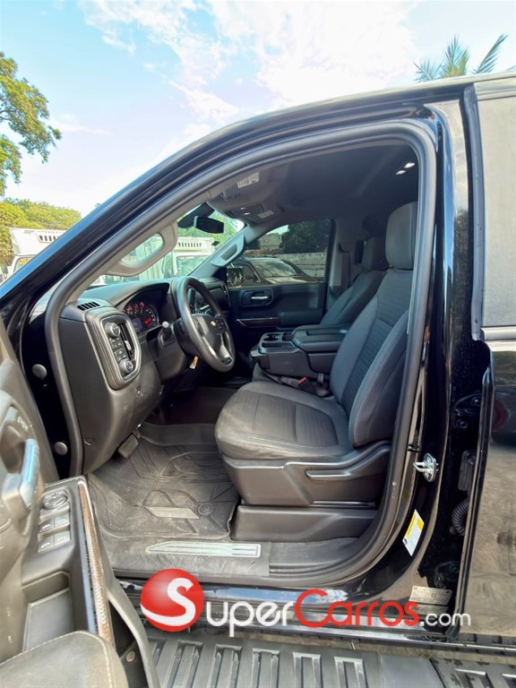 2020 Chevrolet Silverado 1500 LT — foto 4 / 9