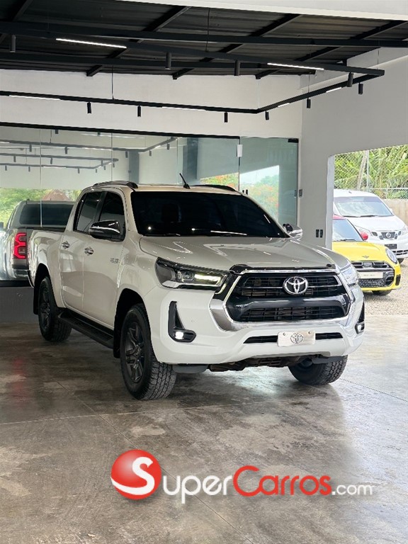 2022 Toyota Hilux SRV — foto 3 / 11