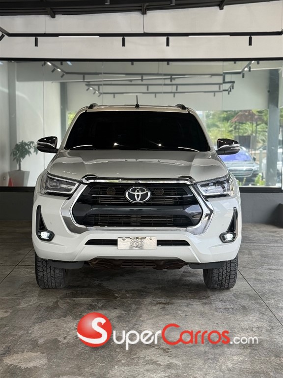 2022 Toyota Hilux SRV — foto 4 / 11