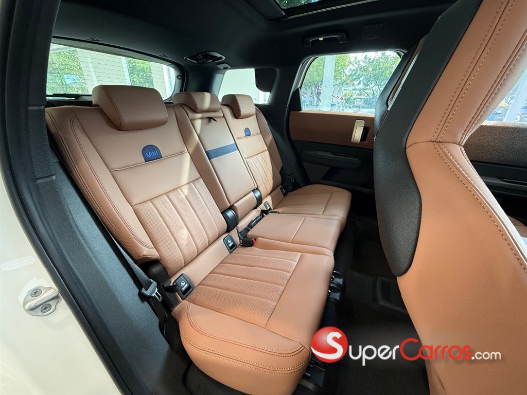 2026 Mini Cooper Countryman S ALL4 — foto 6 / 12