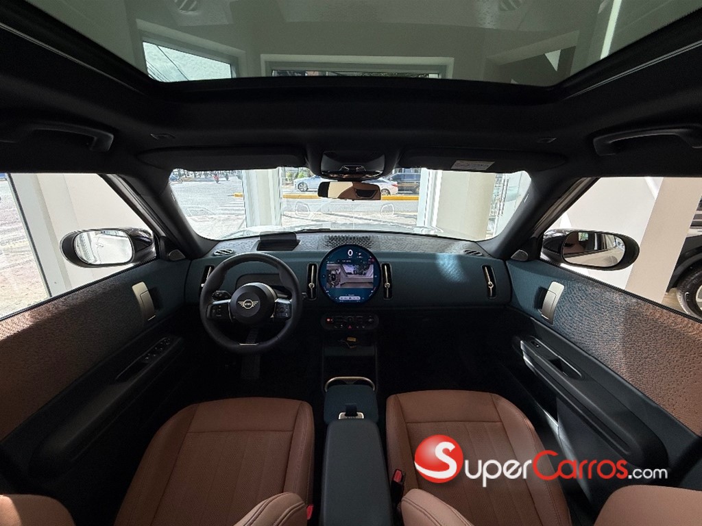2026 Mini Cooper Countryman S ALL4 — foto 8 / 12