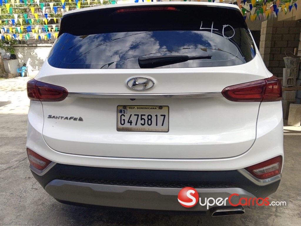 2019 Hyundai Santa Fe Exclusive — foto 3 / 12