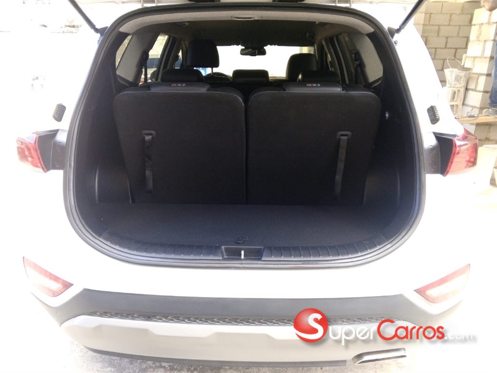 2019 Hyundai Santa Fe Exclusive — foto 4 / 12