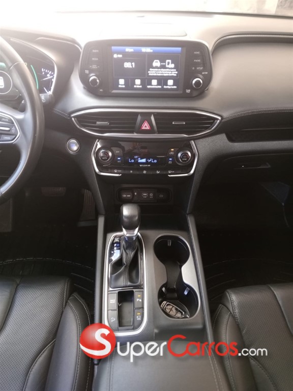 2019 Hyundai Santa Fe Exclusive — foto 10 / 12