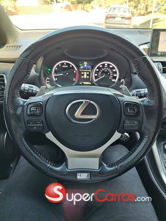 2016 Lexus NX 200T F Sport — foto 4 / 8