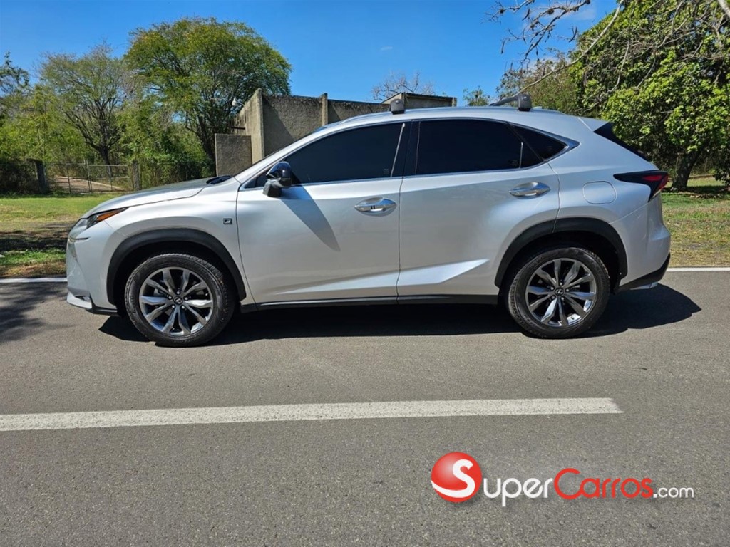 2016 Lexus NX 200T F Sport — foto 6 / 8