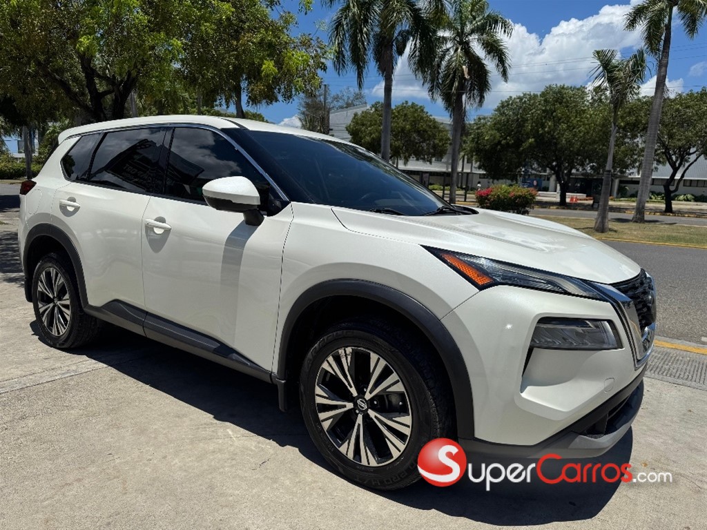 2021 Nissan Rogue SV — foto 3 / 10