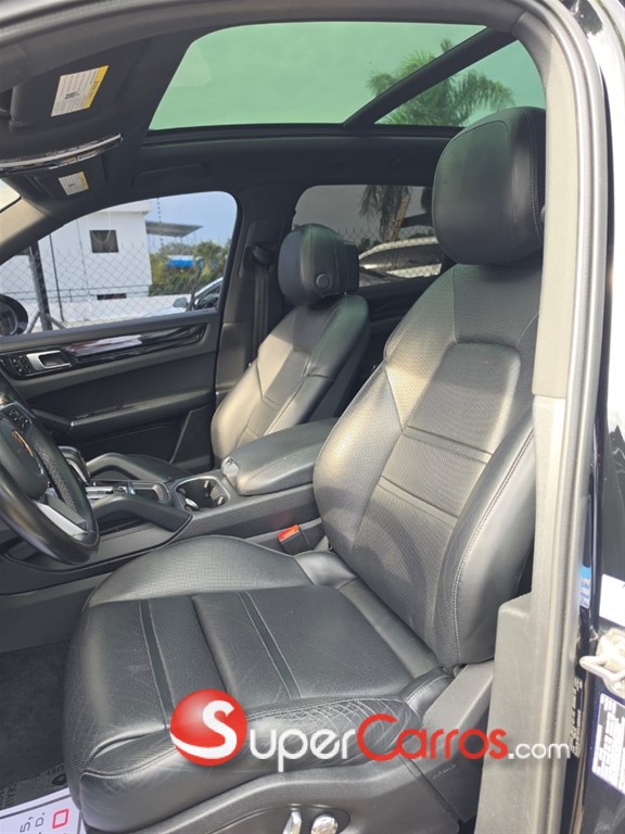 2021 Porsche Cayenne — foto 10 / 11