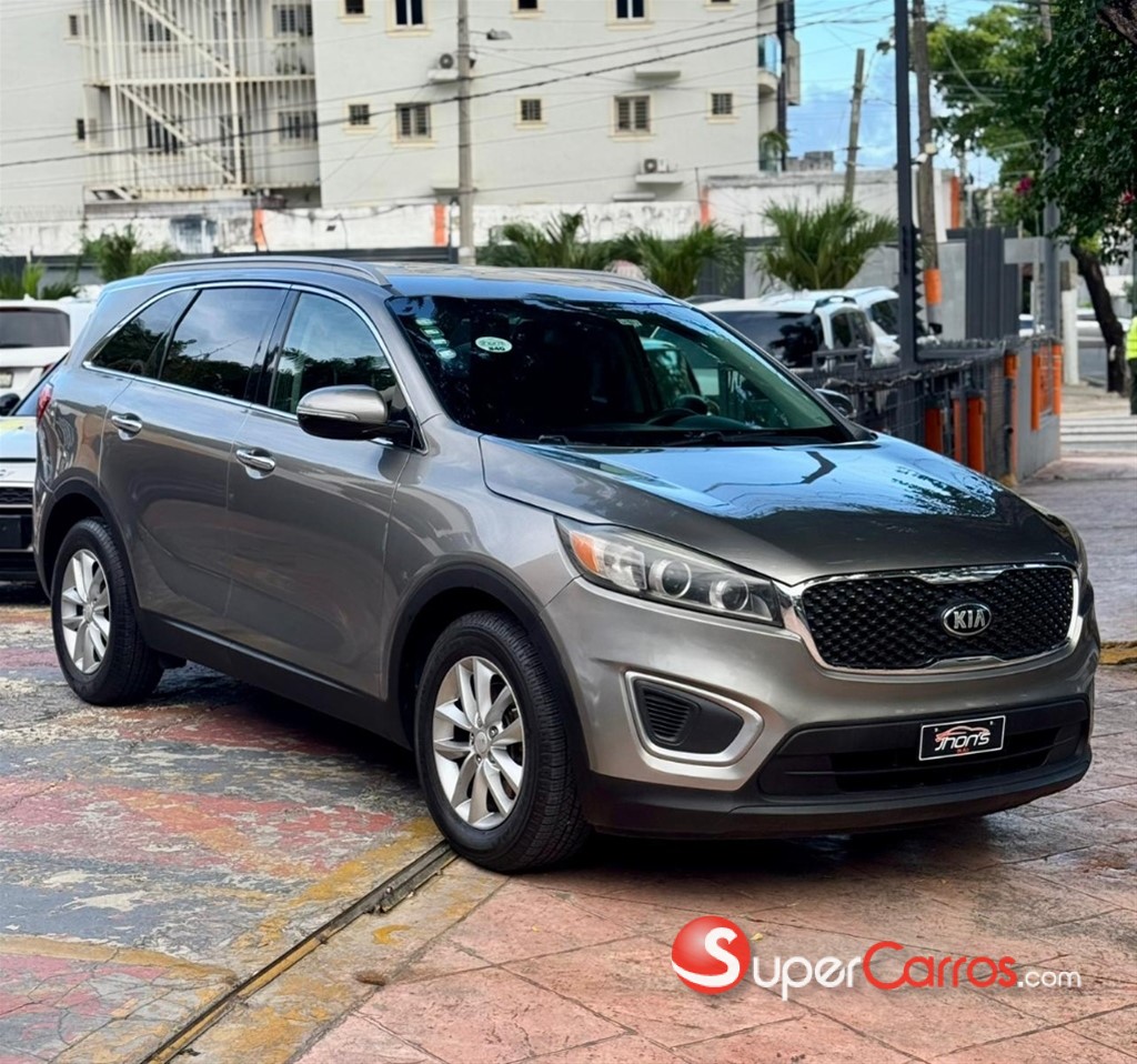 2016 Kia Sorento LX — foto 2 / 10