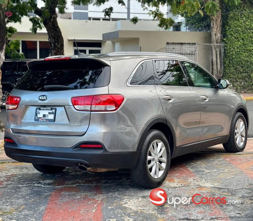 2016 Kia Sorento LX — foto 3 / 10