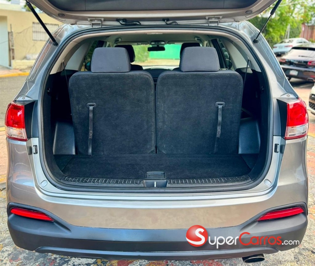 2016 Kia Sorento LX — foto 4 / 10