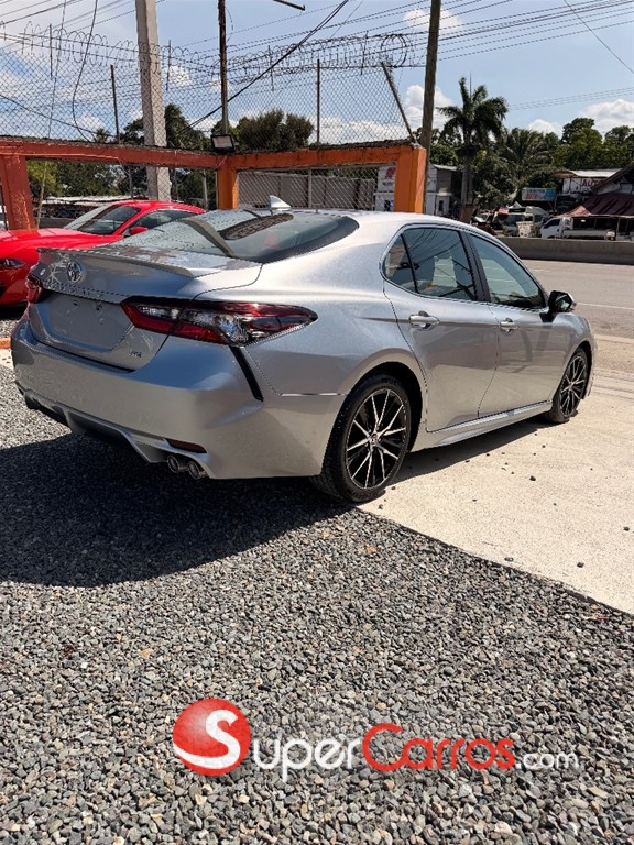 2023 Toyota Camry SE — foto 5 / 11