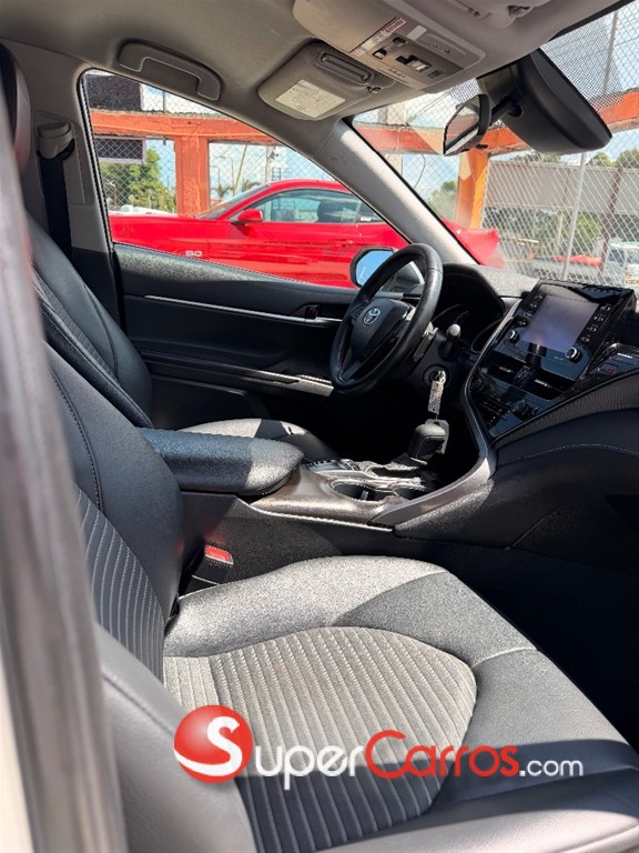 2023 Toyota Camry SE — foto 8 / 11
