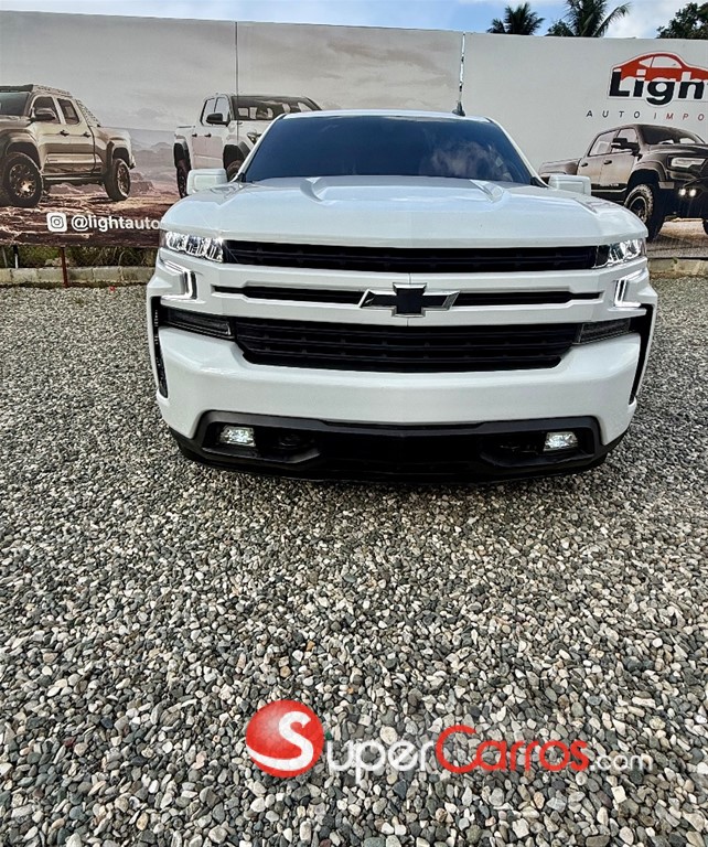 2021 Chevrolet Silverado Custom — foto 3 / 11