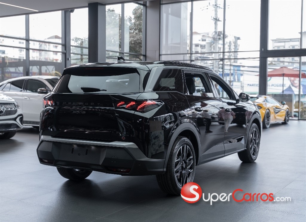2027 Peugeot 5008 GT Line — foto 2 / 12