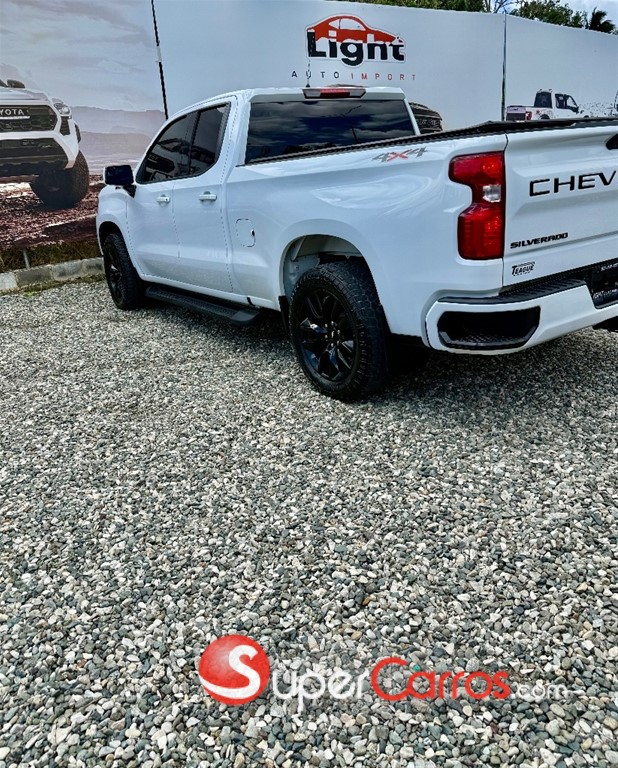 2020 Chevrolet Silverado Z 71 — foto 4 / 11