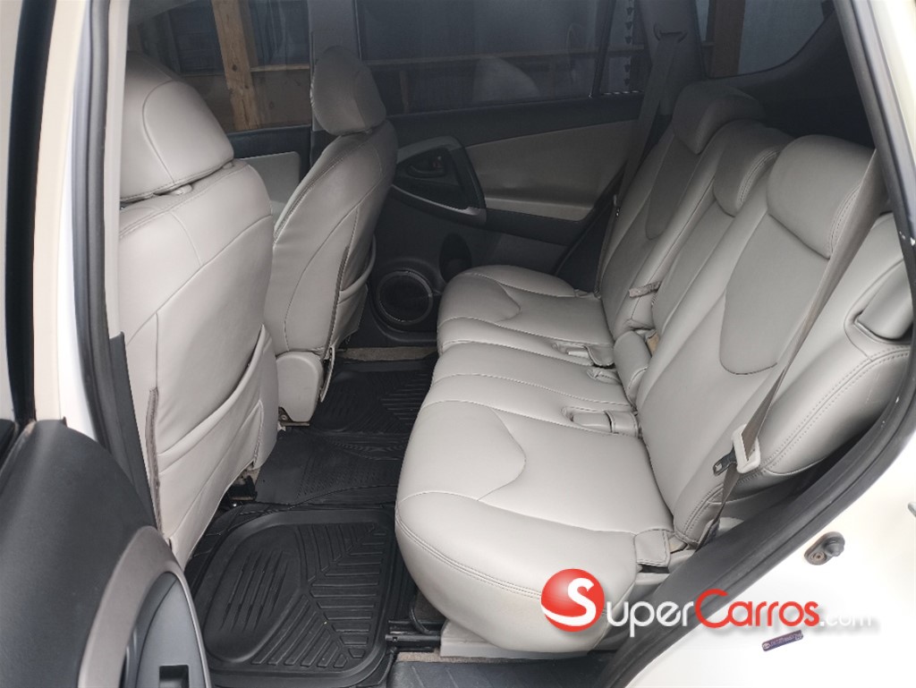 2006 Toyota RAV4 — foto 7 / 11