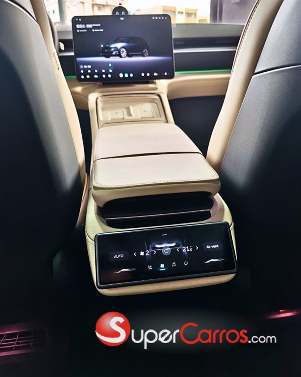 2026 Nio ES6 — foto 9 / 12