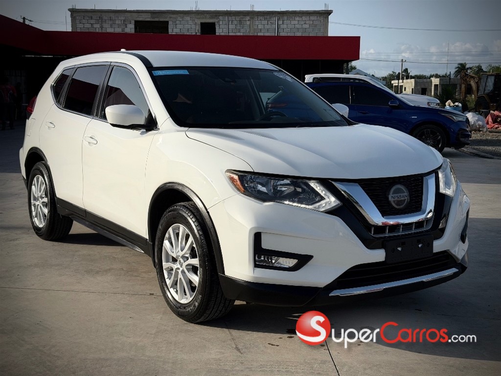 2020 Nissan Rogue — foto 2 / 11