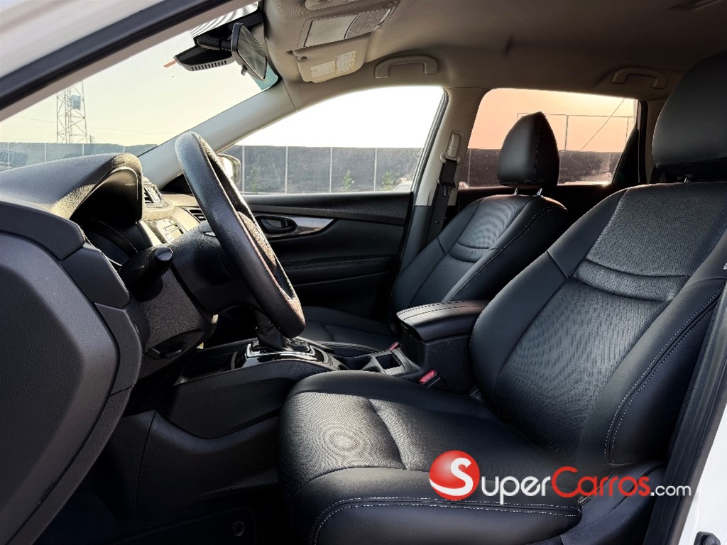 2020 Nissan Rogue — foto 6 / 11