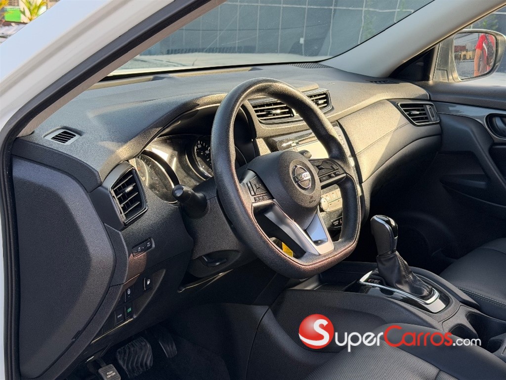 2020 Nissan Rogue — foto 7 / 11