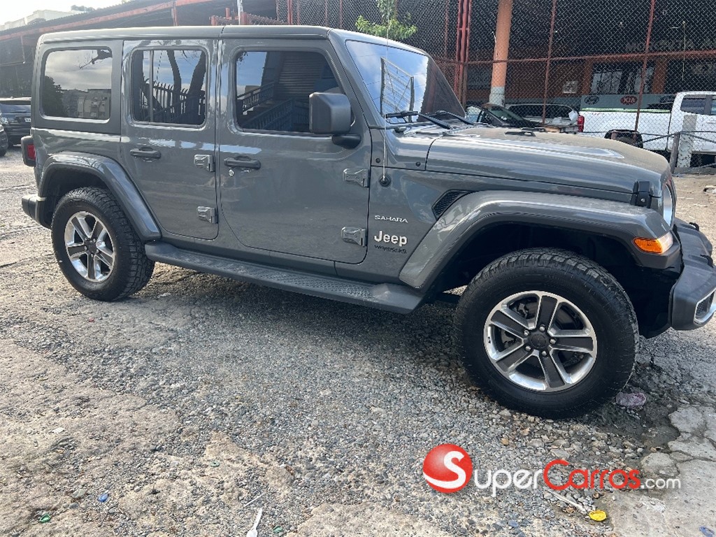 2021 Jeep Wrangler Sahara — foto 2 / 11