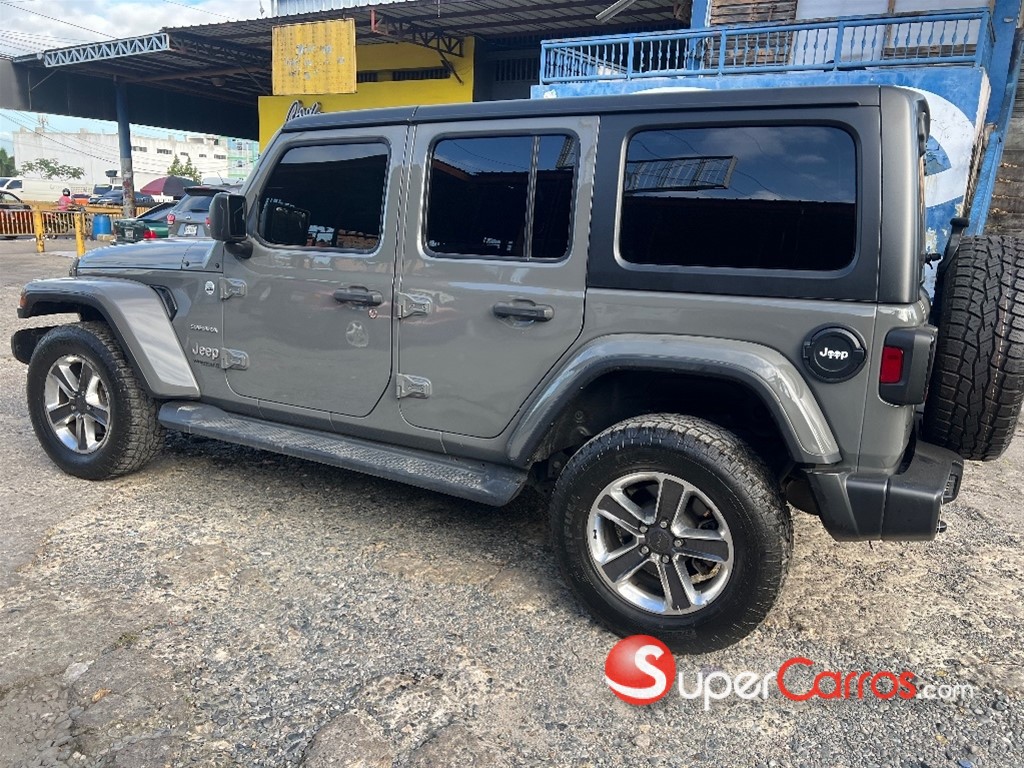 2021 Jeep Wrangler Sahara — foto 6 / 11