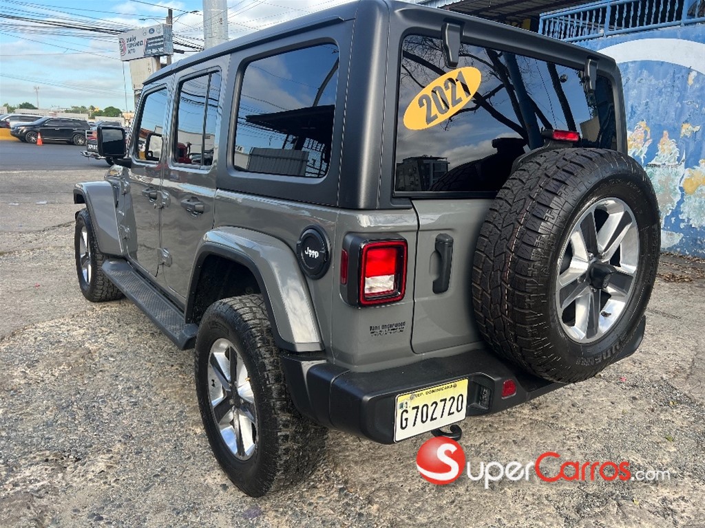 2021 Jeep Wrangler Sahara — foto 7 / 11