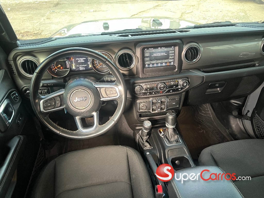 2021 Jeep Wrangler Sahara — foto 8 / 11