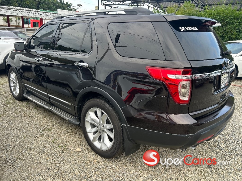 2013 Ford Explorer — foto 5 / 12