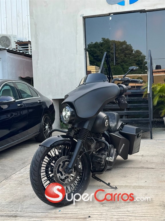 2012 Harley Davidson Street Glide — foto 5 / 9