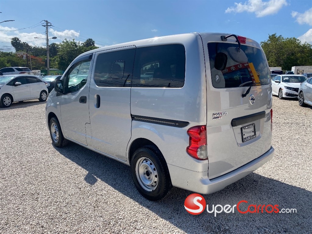 2020 Nissan NV 200 — foto 5 / 12