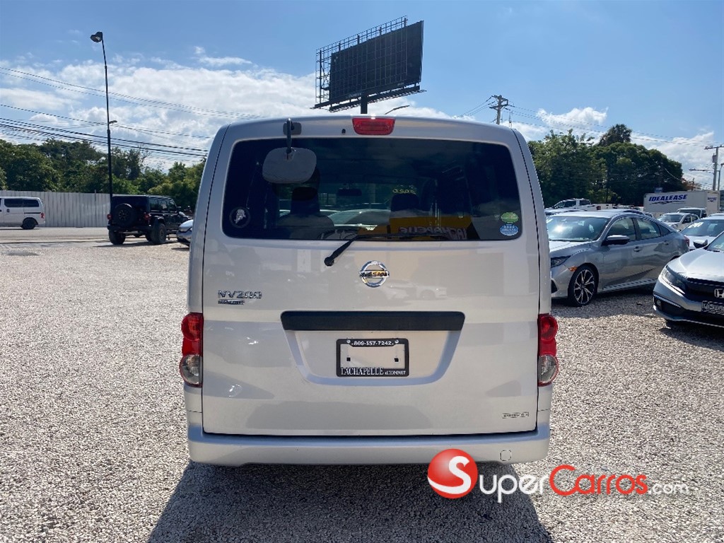 2020 Nissan NV 200 — foto 6 / 12