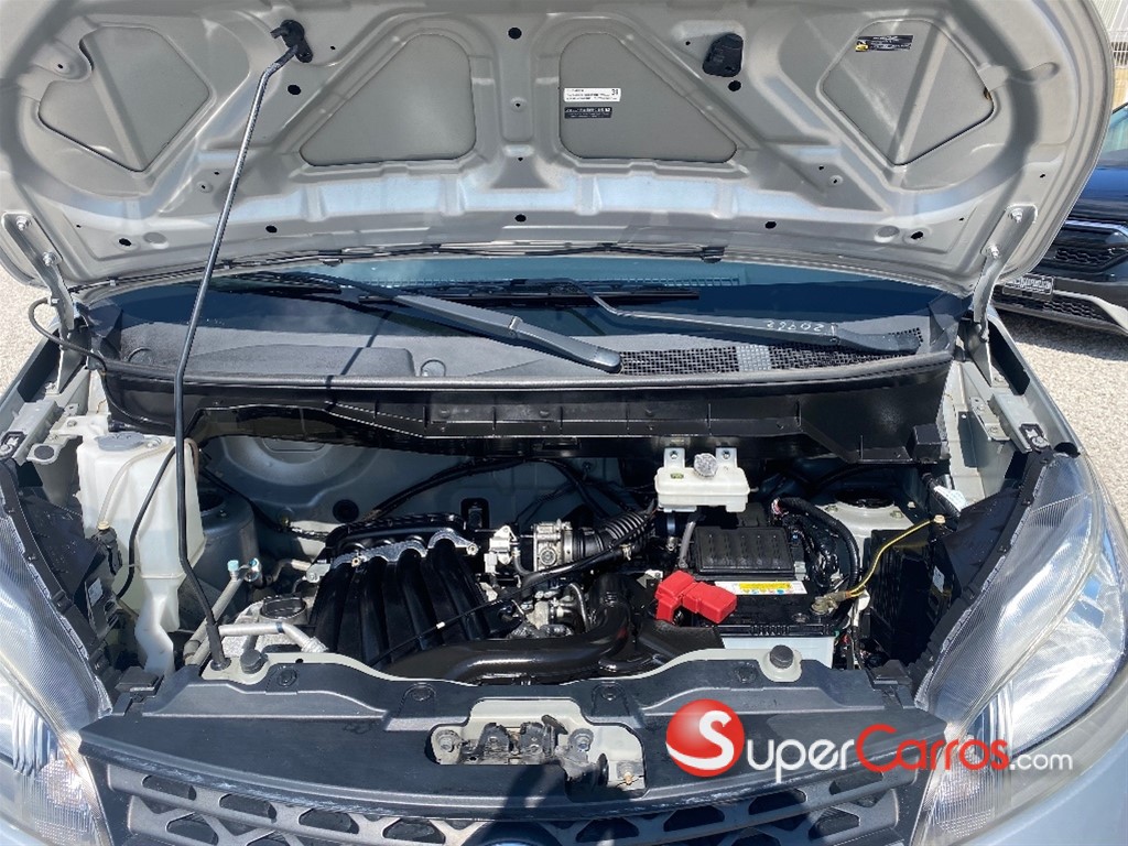 2020 Nissan NV 200 — foto 12 / 12